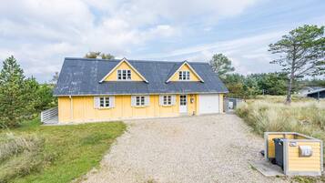 House | Exterior