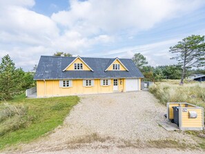 Exterior - 6 Person Holiday Home in Vejers Strand (Vejers Strand)