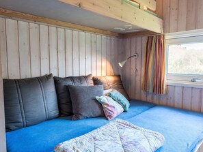 3 bedrooms, individually furnished
