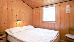 3 bedrooms, cots/infant beds - 5 Person Holiday Home in Asaa (Asaa)
