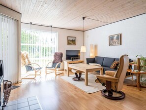 Interior - 6 Person Holiday Home in Oksbol (Oksbol)