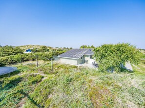 Exterior - 6 Person Holiday Home in Henne (Henne)