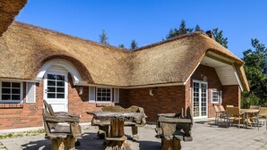 Unclassified image, 3 of 44, button - 8 Person Holiday Home in Nørre Nebel (Norre Nebel)