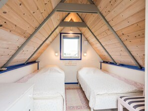 House | 2 bedrooms - 4 Person Holiday Home in Hvide Sande (Hvide Sande)