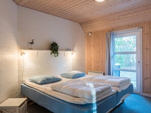 Interior - 4 Star Holiday Home in Norre Nebel (Norre Nebel)