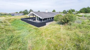 House | Exterior - 8 Person Holiday Home in Henne (Henne)