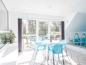 Utendørsbasseng