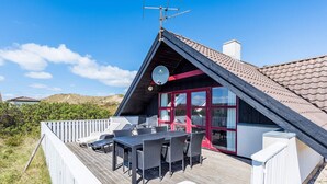 Unclassified image, 2 of 29, button - 6 Person Holiday Home on a Holiday Park in Ringkøbing (Ringkobing)