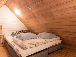 4 bedrooms, individually furnished - 12 Person Holiday Home on a Holiday Park in Ringkøbing (Ringkobing)