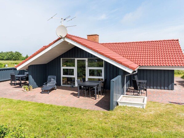 House | Exterior