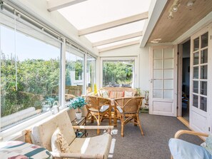 Unclassified image, 5 of 20, button - 6 Person Holiday Home in Henne (Henne)