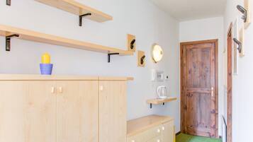 Apartment | Living room