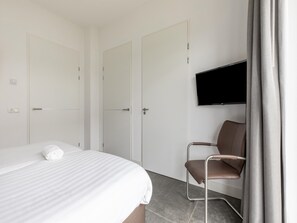 Villa | 4 dormitorios, mobiliario individual, ropa de cama