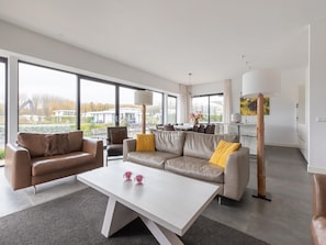 Villa | Living room | Fireplace - Brand new Luxury Villa on a Small-scale Park (Zeewolde)