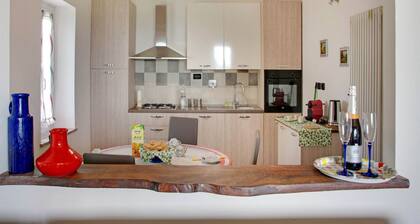 Belvilla by OYO Casale Adriano Country House Combo