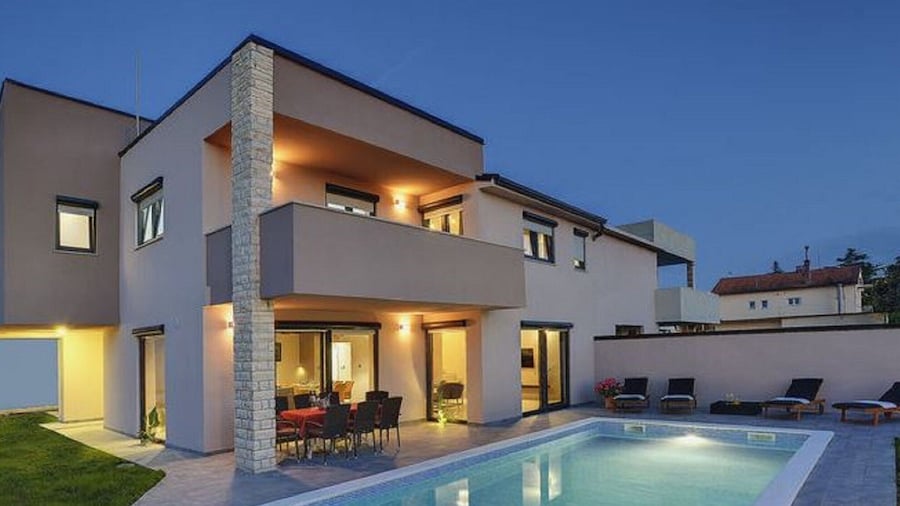 Super Modern Villa With Private Pool
