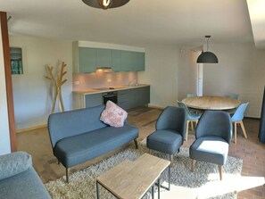 2 chambres, ameublement personnalisé, draps fournis