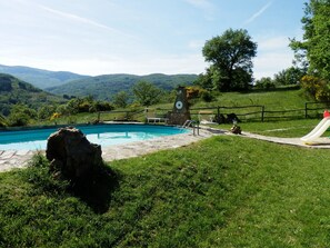 Hus | Pool | Inomhuspool och utomhuspool