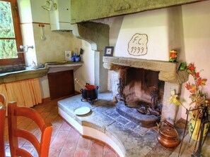 Maison | Cuisine privée | Chaise haute