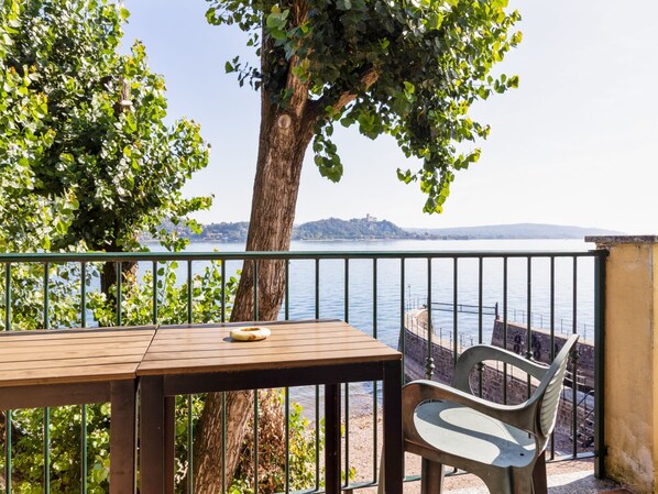 House | View from property - Residence Located on the Shores of Lake Maggiore (Meina)