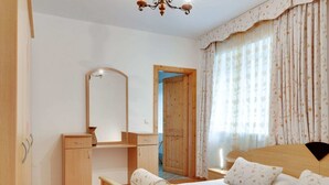 Villa | 2 bedrooms - Charming Apartment in Ulrichsberg With Sauna (Ulrichsberg)