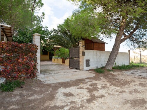 Heavenly Holiday Home in Triscina di Selinunte With BBQ