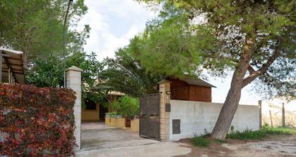 Heavenly Holiday Home in Triscina di Selinunte With BBQ