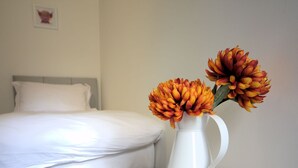 Ảnh chưa phân loại, 3 trong số 26 ảnh, nút