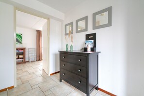 House | Interior - Captivating Holiday Home in Zeewolde near Forest (Zeewolde)