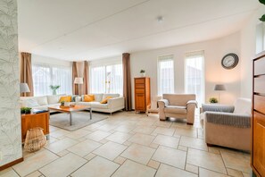 House | Living room