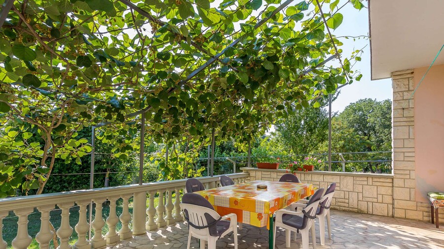 Alluring Apartment in Medulin near Beach