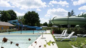 Chalet | Kolam renang | Kolam renang outdoor