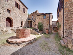 House | View from property - Farmhouse in Tuscany Near Petriolo Spa (Monticiano)