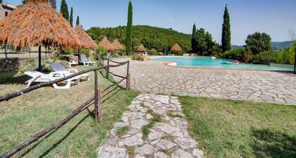 Farmhouse in Tuscany Near Petriolo Spa