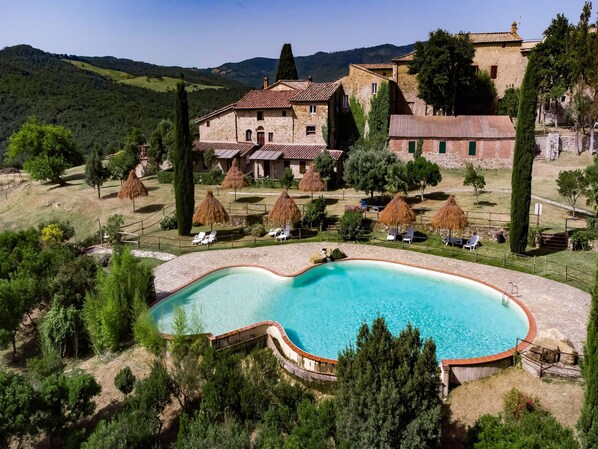 House | Pool | Outdoor pool