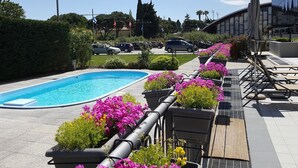 Pool - Stylish Apartment With Air Conditioning Near the Beach (Loano)