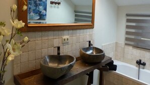Unclassified image, 3 of 14, button - Charming Holiday Home in Membre With Garden (Vresse-sur-Semois)