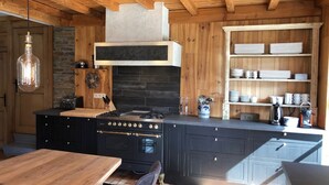 Unclassified image, 5 of 14, button - Charming Holiday Home in Membre With Garden (Vresse-sur-Semois)