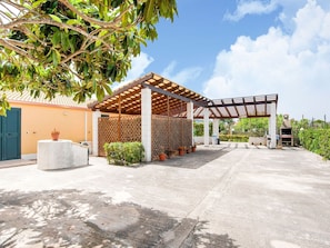 Exterior - Serene Apartment in Santa Maria del Focallo near Beach (Ispica)