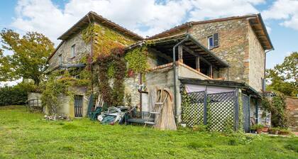Suave Farmhouse in Casole D'elsa With Turkish Steambath