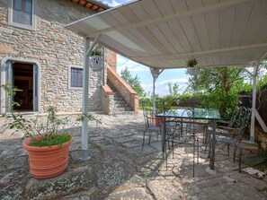 Dining - Belvilla by OYO La Perla (Castelfranco Piandisco)