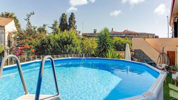 Apartment | Pool | Indoor pool, outdoor pool