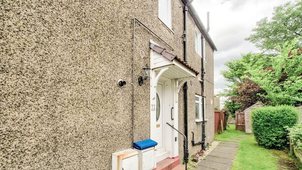 Exterior - Classy Holiday Home in Edinburgh With Private Garden (Edinburgh)