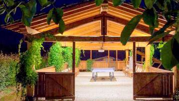 Cottage | Property amenity