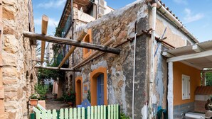 Unclassified image, 3 of 39, button - Enchanting Holiday Home in Cefalù With Garden (Cefalù)
