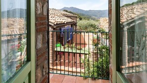 Unclassified image, 2 of 39, button - Enchanting Holiday Home in Cefalù With Garden (Cefalù)