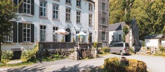 Studio in Castle by Ambleve River Aywaille