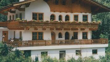 Apartment | Exterior
