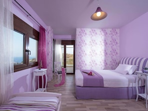 House | 5 bedrooms, individually furnished, iron/ironing board