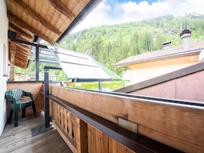 Balcony - Attractive Apartment in Aschau With Balcony (Aschau Im Zillertal)